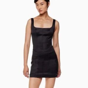 Aritzia - Ten by Babaton - Premiere Dress